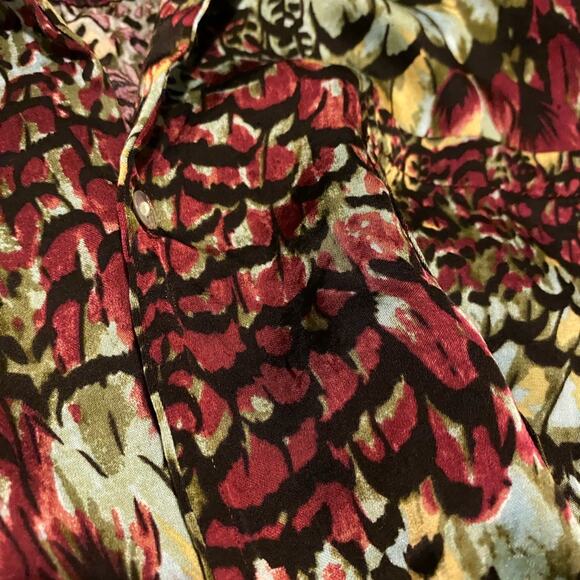 Multicolored Fun Top - Picture 4 of 4